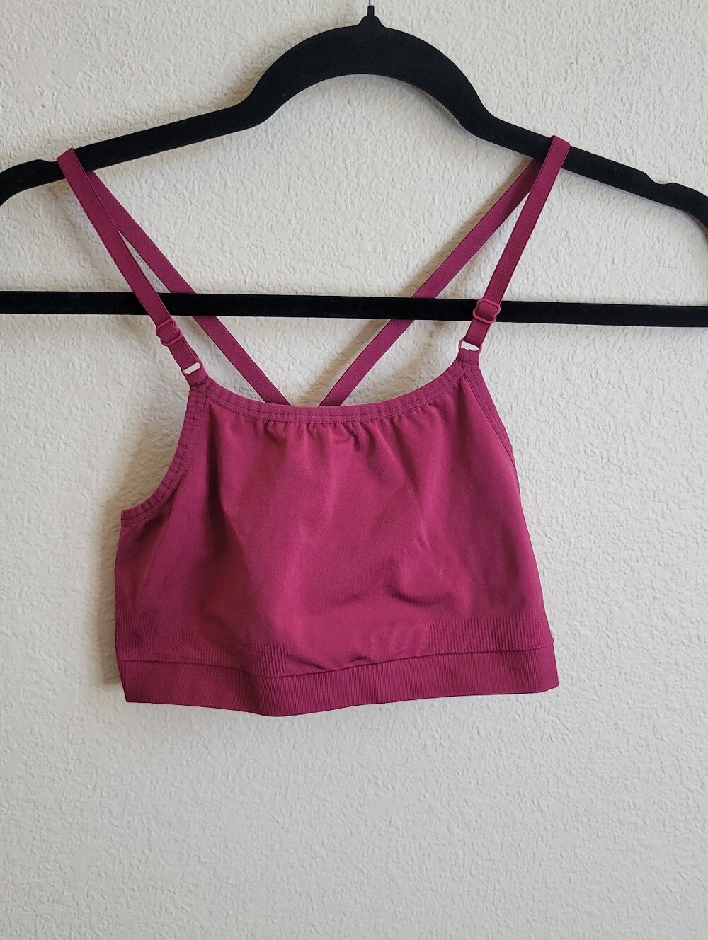 Under Armour Seamless Magenta Bralette Ladies Medium